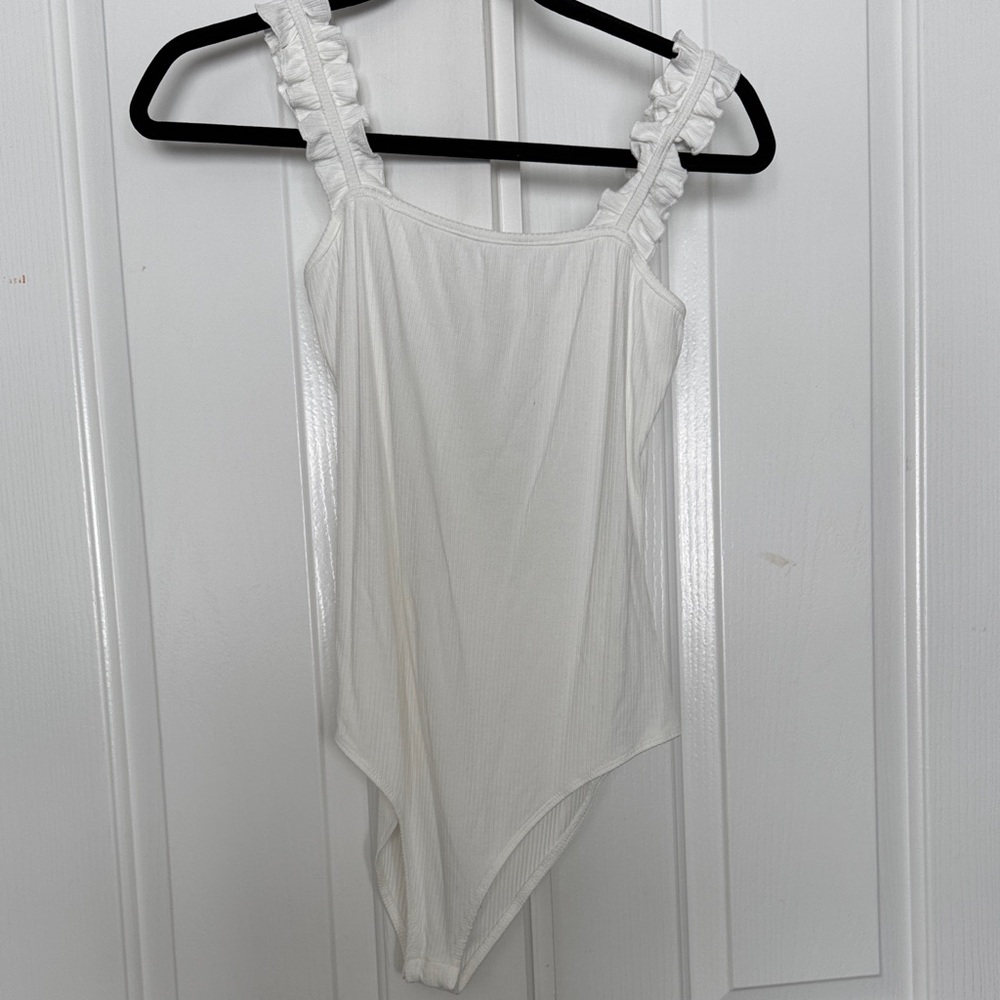 Petal & Pup White Ruffled Strap Bodysuit